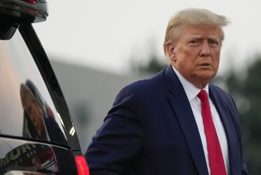 Trump diz que acordo com Irã está finalizado e cancela novos ataques