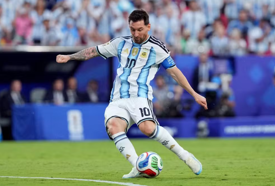Messi supera Klose e vira maior artilheiro das Copas