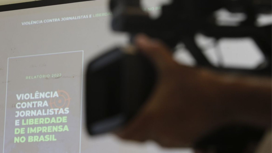 Em editorial, veículos independentes de imprensa defendem democracia