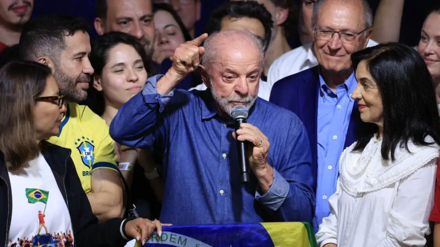 Motta e Alcolumbre, líderes do Congresso Nacional, parabenizam Lula