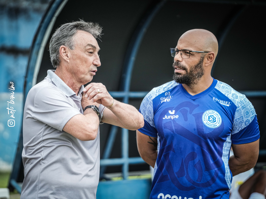 Com uma vitória em seis jogos, Roberto Fonseca deixa o São Bento