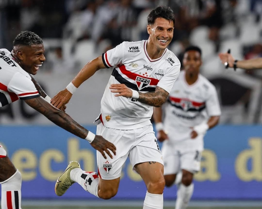 São Paulo e Botafogo empatam em jogo agitado e de golaços