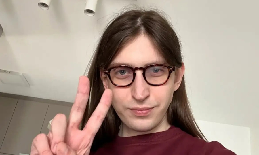 Quem é Felca, influenciador que viralizou com vídeo sobre adultização de crianças