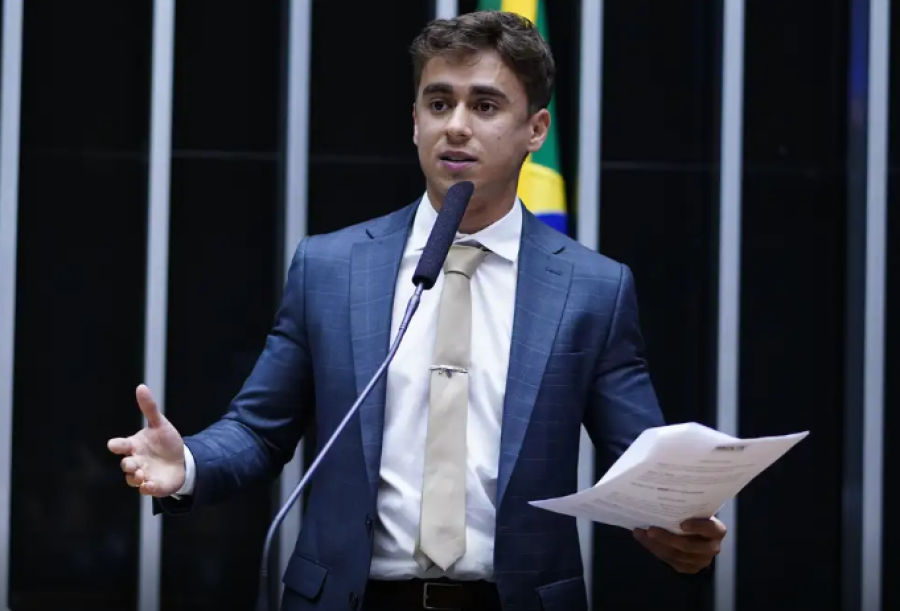 Nikolas Ferreira comemora aprovação do PL da Dosimetria 