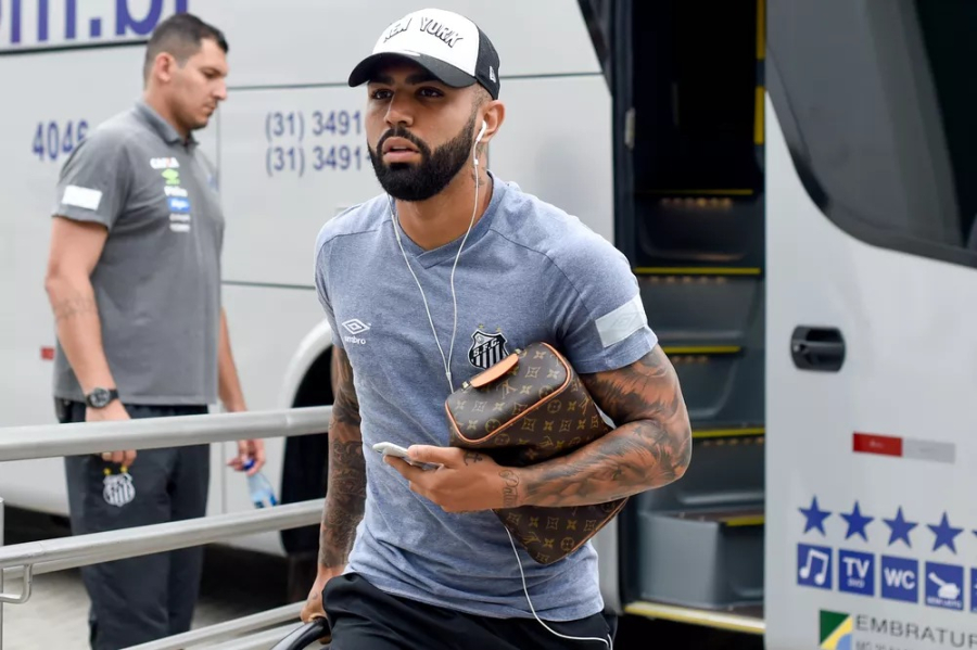 Santos ainda tenta a contratação de Gabigol  