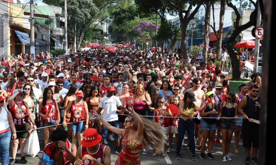 Prefeitura de SP estima público de 16,5 milhões de foliões no carnaval