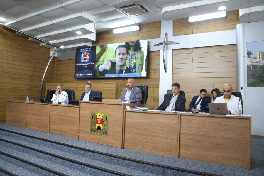 CPI da Saúde deve ser retomada com convocação de ex-secretário