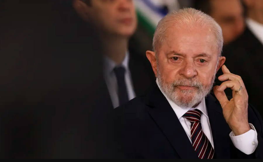 Lula aprova reajuste para servidores do Congresso e TCU, mas barra aumentos até 2029