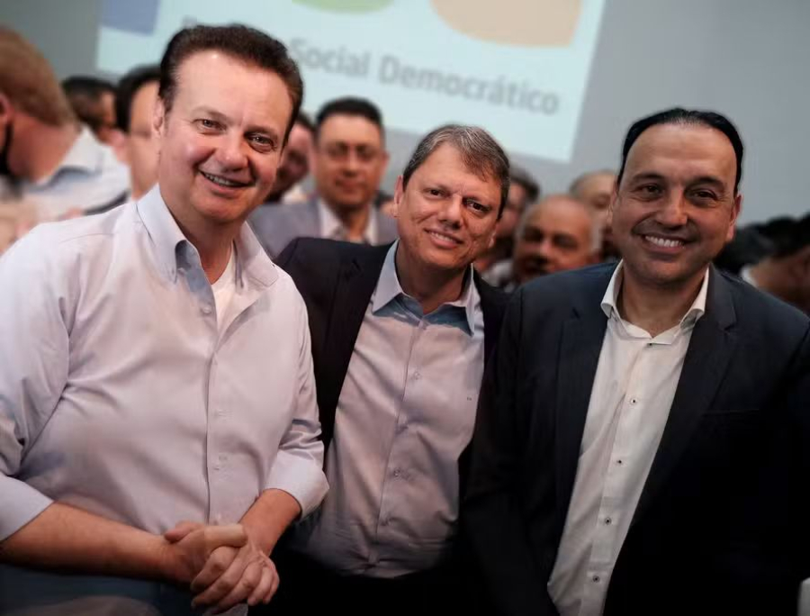 Tarcísio sinaliza querer manter Felicio Ramuth como vice-governador