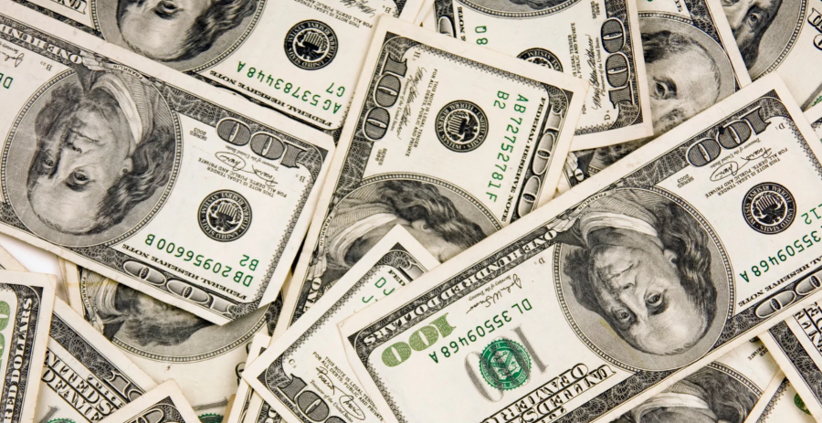 Dólar fecha abaixo de R$ 5,20 pela primeira vez desde 2024 e Ibovespa bate novo recorde