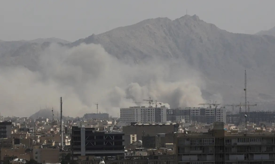 Nenhum brasileiro pediu ajuda para deixar o Irã, diz embaixador