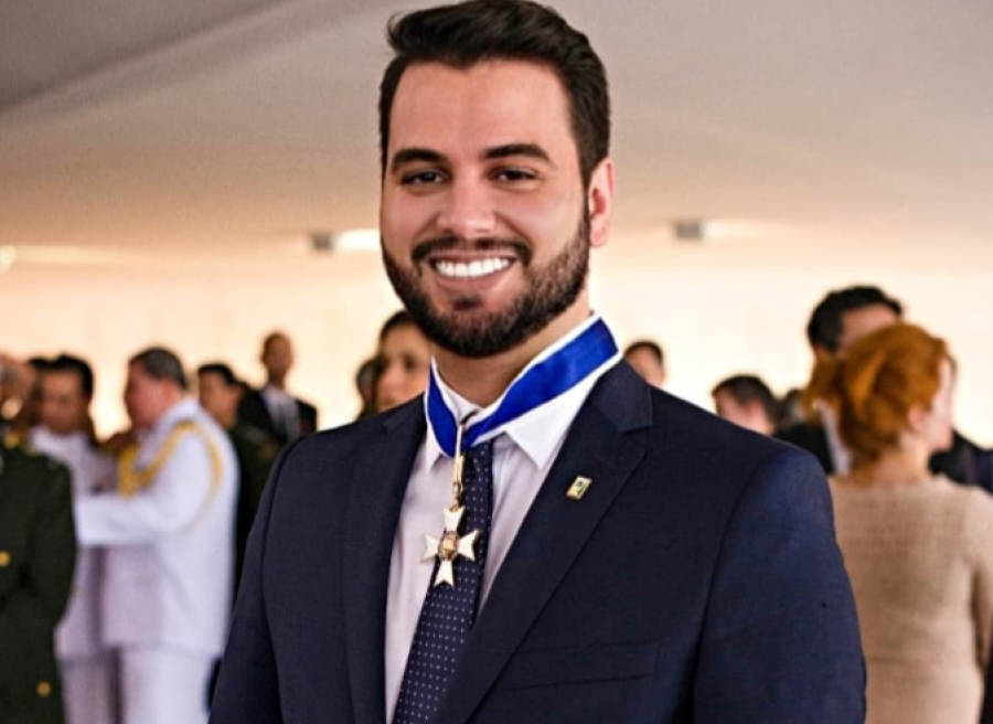 Moraes determina retorno do sorocabano Filipe Martins a presídio no Paraná