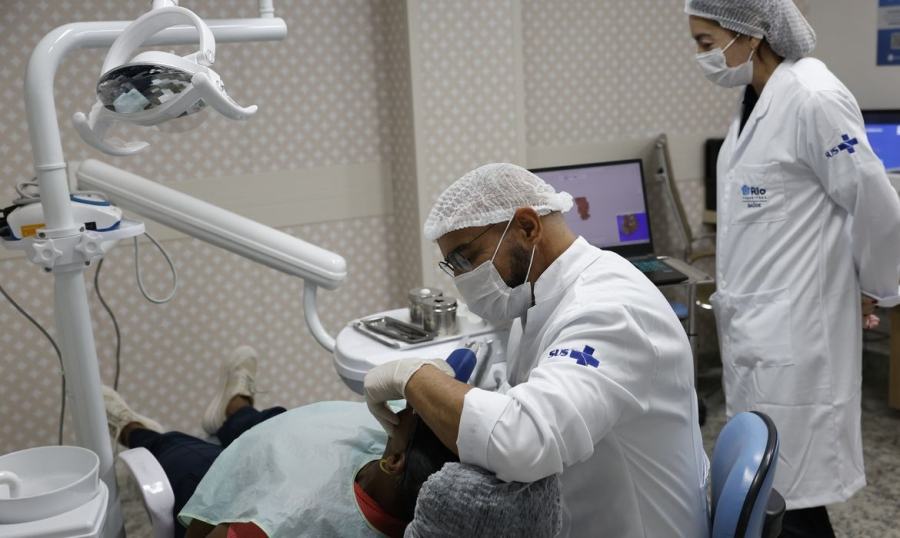 SUS: mulheres vítimas de violência terão acesso a reconstrução dental