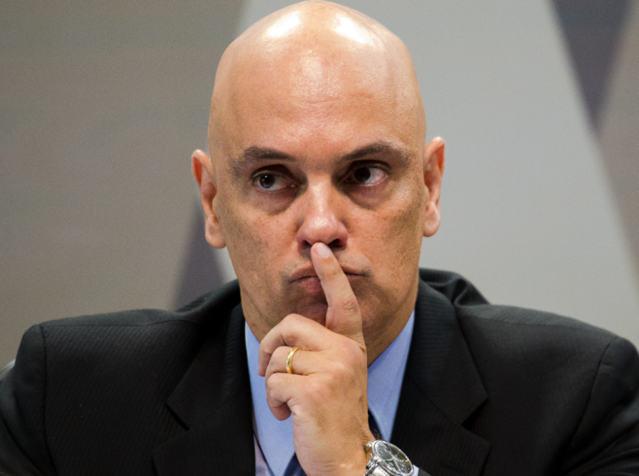 Moraes mandou mensagens de visualização única para Vorcaro