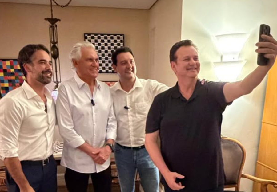 Kassab recebe Leite em reta final por definição de presidenciável