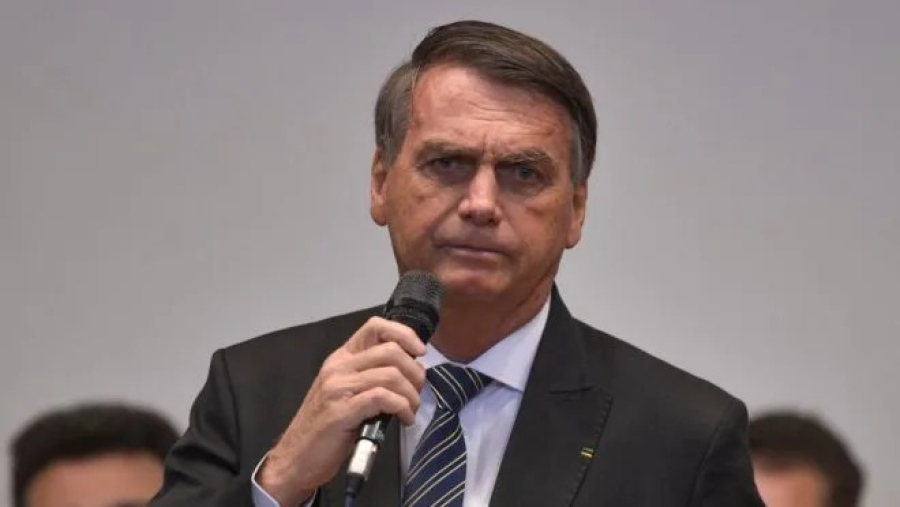 Bolsonaro pode ter alta amanhã e deve seguir para prisão domiciliar