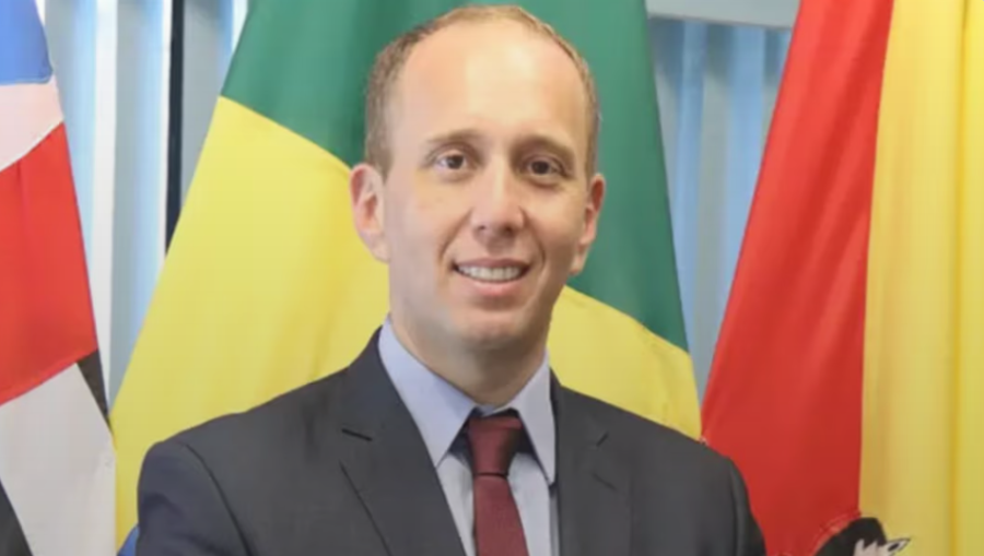 Ministro Nunes Marques suspende afastamento de Rodrigo Manga