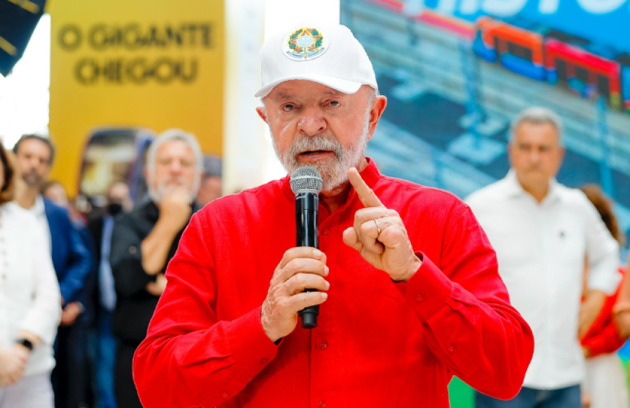 De olho nas eleições, Lula faz alerta sobre mentiras nas redes sociais 