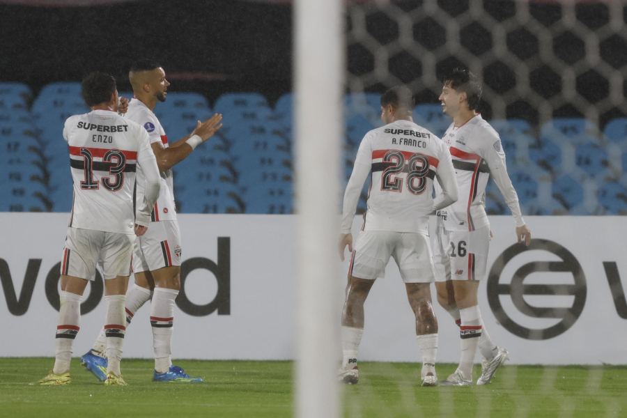 São Paulo vence Boston River em estreia na Copa Sul-Americana
