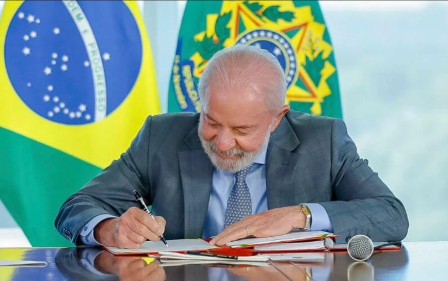 Lula quer liberar R$ 7 bi do FGTS para reduzir endividamento