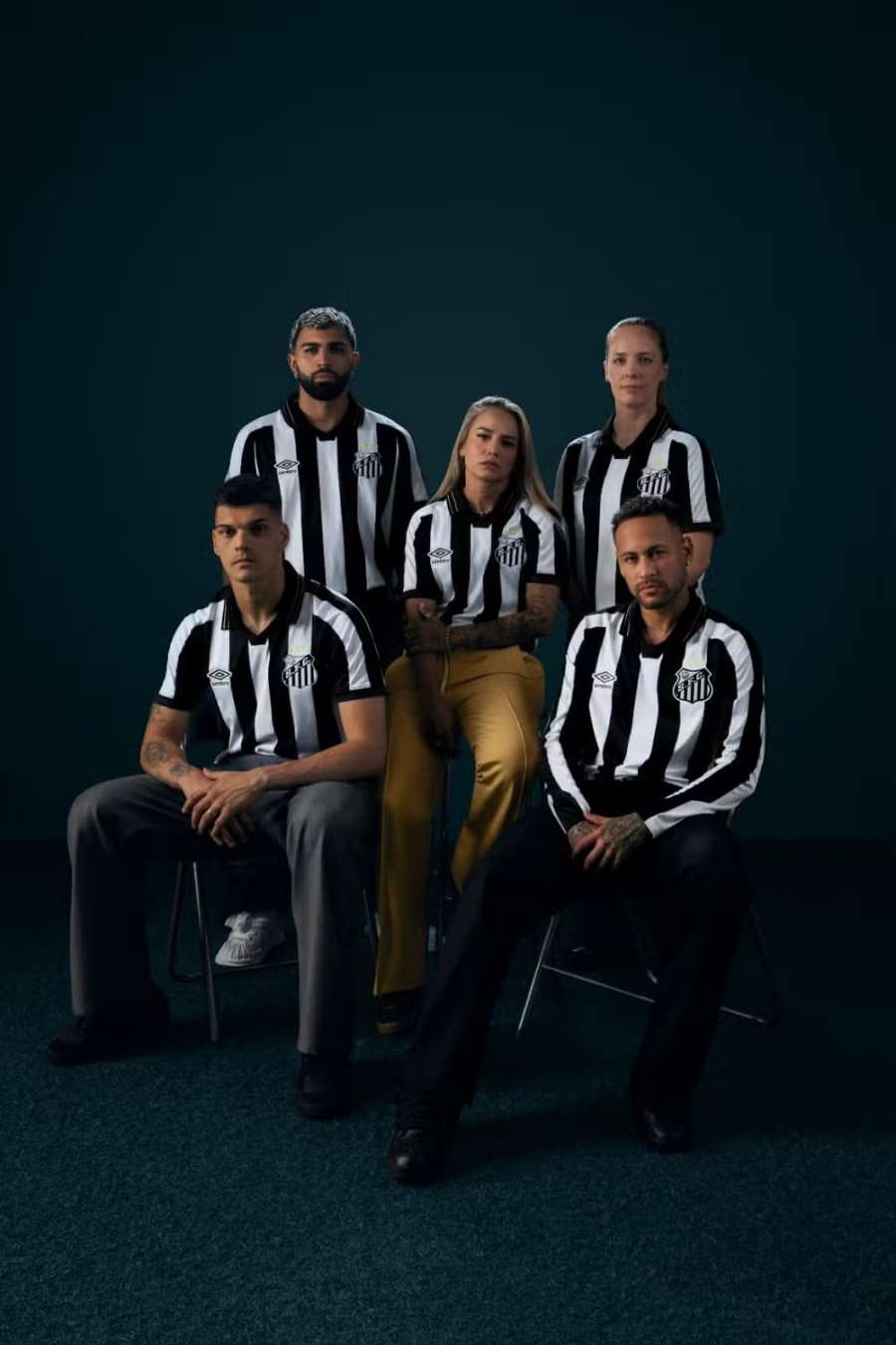 Santos lança uniforme listrado para a temporada 2026; veja fotos