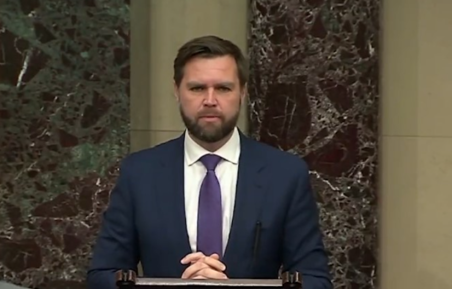 Vice de Trump critica Papa e pede cautela em falas sobre teologia