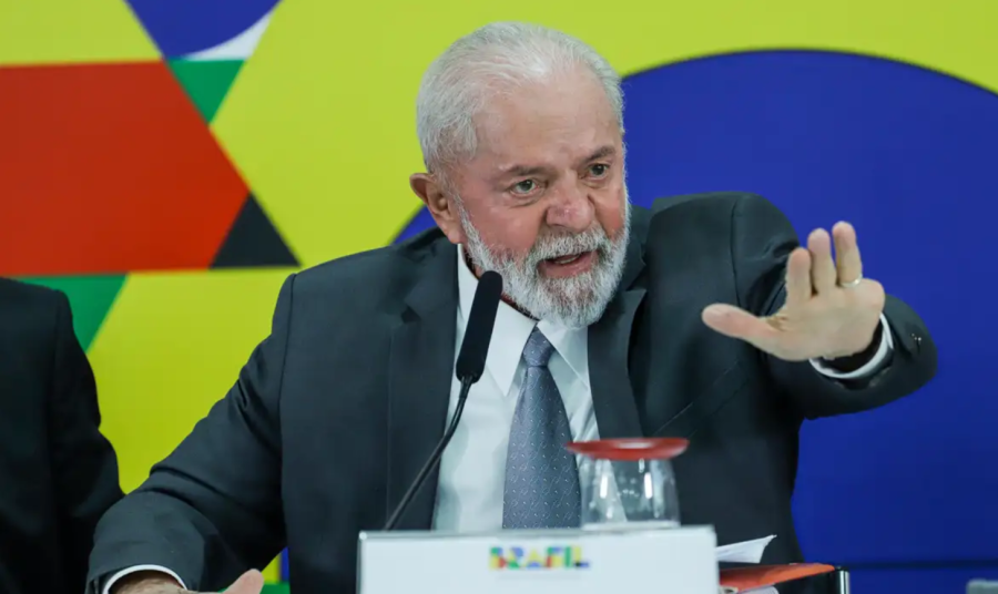 Lula critica ONU em Barcelona: 