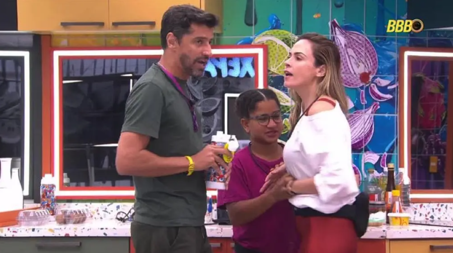 'Deixar o jogo no jogo', defende Cowboy ao falar sobre morte do pai de Ana Paula