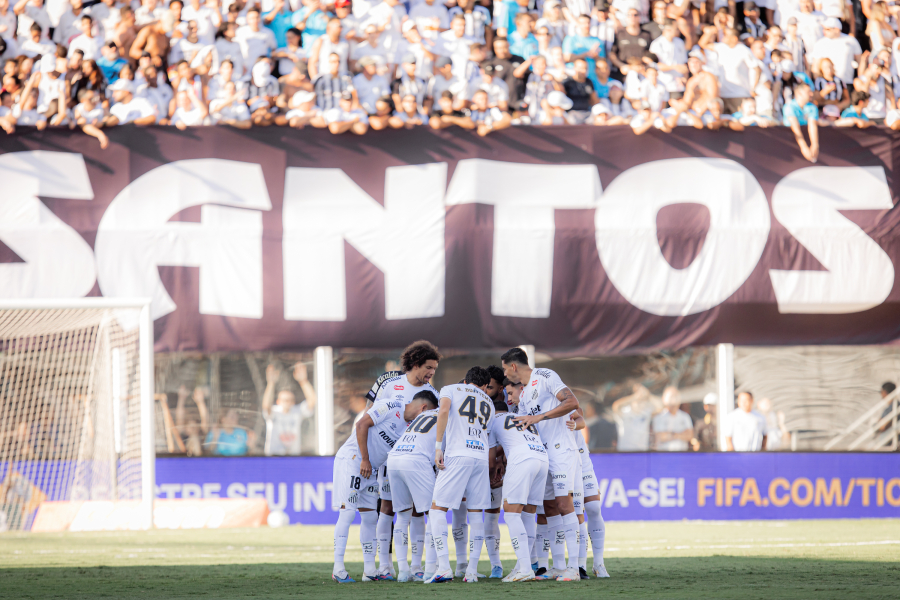 Santos recebe o Coritiba pela Copa do Brasil na Vila Belmiro