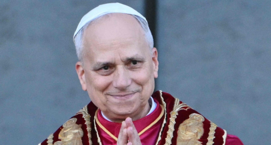 Papa Leão XIV mantém bênçãos a casais do mesmo sexo, mas descarta avanço