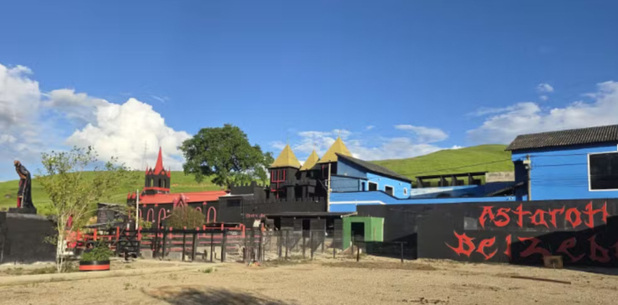 Igreja luciferiana no RJ aguarda regularização para funcionamento