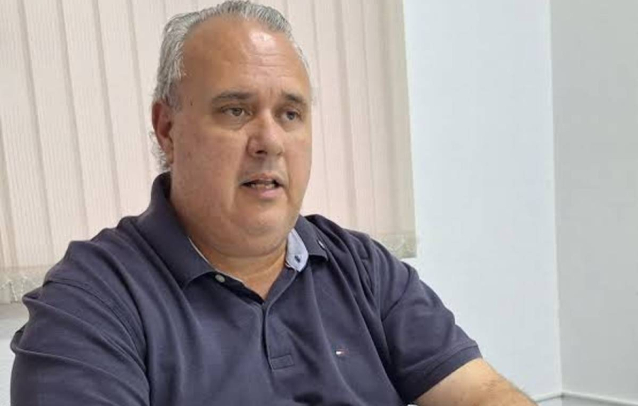Weber cria comissão para investigar contratos e licitações com a Prefeitura