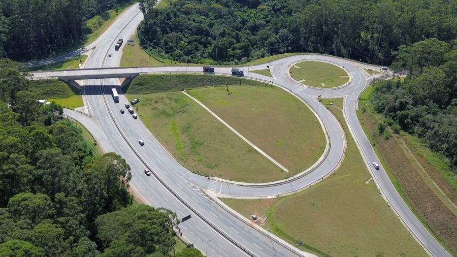 Governo entrega duplicação da Raposo Tavares entre Vargem Grande e Alumínio