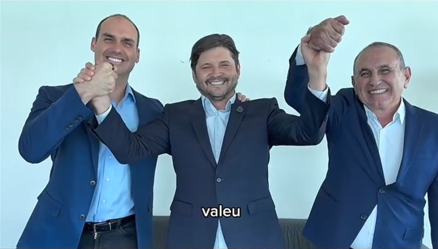 Em disputa ao Senado, Eduardo diz que será 'primeiro suplente' de André do Prado (PL)