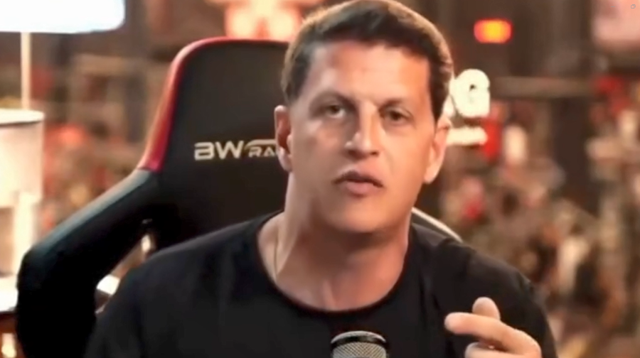 Ricardo Salles ataca Eduardo Bolsonaro: 