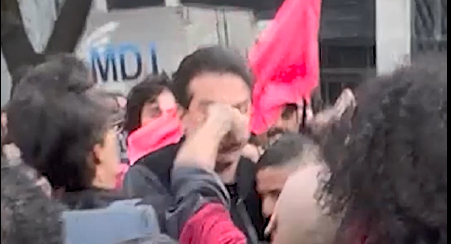 Rubinho Nunes e Adrilles Jorge se envolvem em confusão durante protesto estudantil