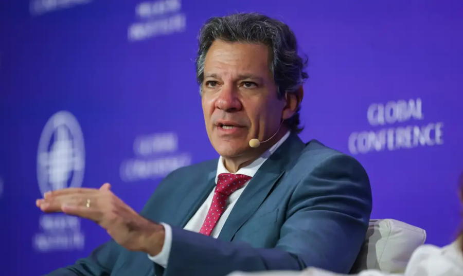 Haddad diz que relação entre Bolsonaro e Master “é uma coisa só”