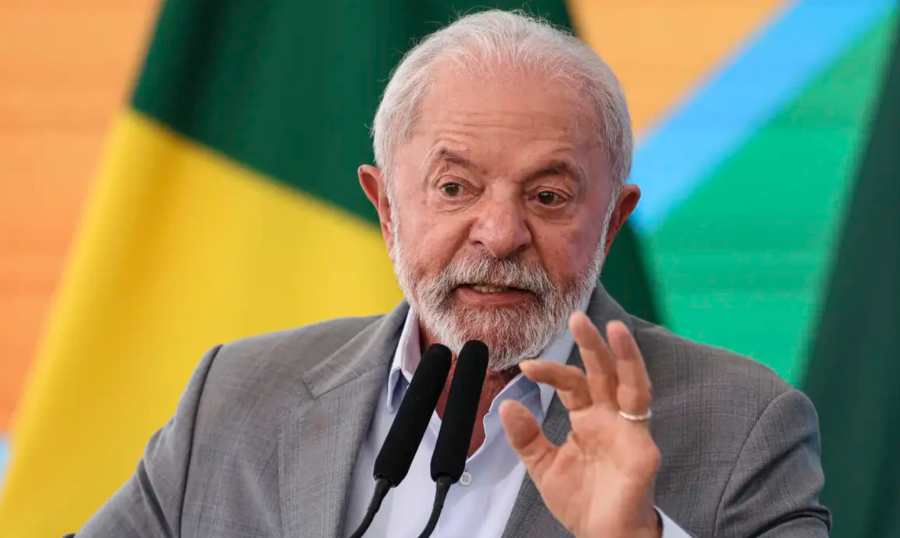 Lula diz que repasse de Vorcaro a Flávio Bolsonaro é “caso de polícia”