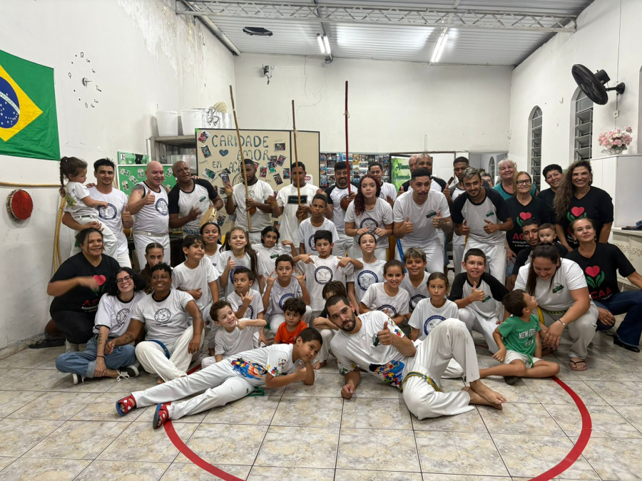Aulas de capoeira promovem inclusão social e fortalecem vínculos comunitários na Zona Norte de Sorocaba