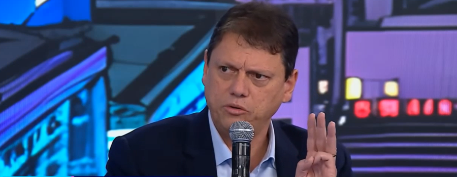 Tarcísio ironiza Haddad e diz que petista foi “melhor ministro da Fazenda do Paraguai”