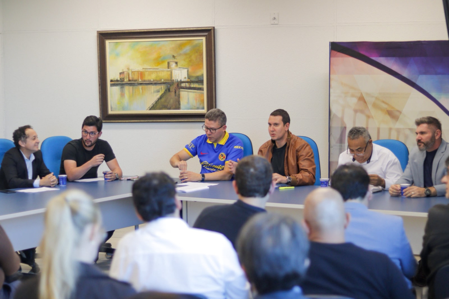 Após reunião convocada por Caio Oliveira, Prefeitura garante repasse de R$ 705 mil ao Instituto Maria Claro