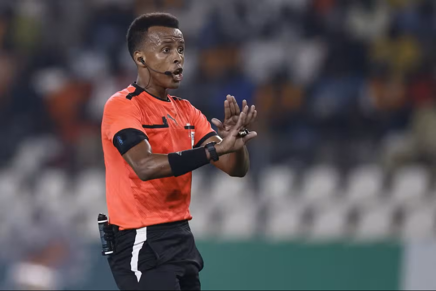 Árbitro somali é retirado da Copa após ser barrado nos Estados Unidos