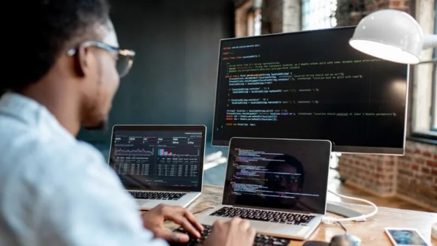 Senac abre inscrições para curso gratuito de Programador de Sistemas