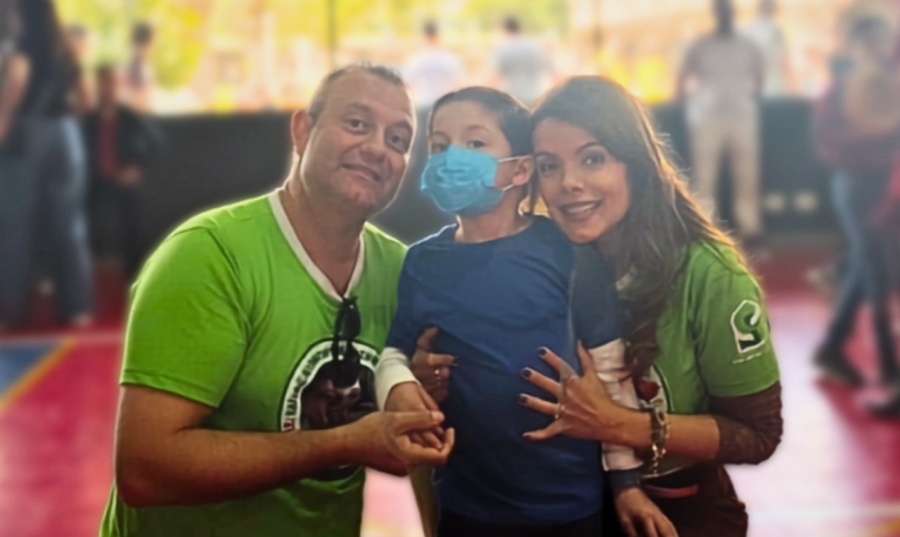 Arthur Lara e família vão a Brasília cobrar liberação de medicamento