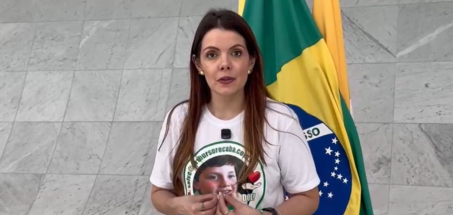 Mãe de Arthur Sorocaba pede apoio do Ministério da Saúde para liberação do Elevidys