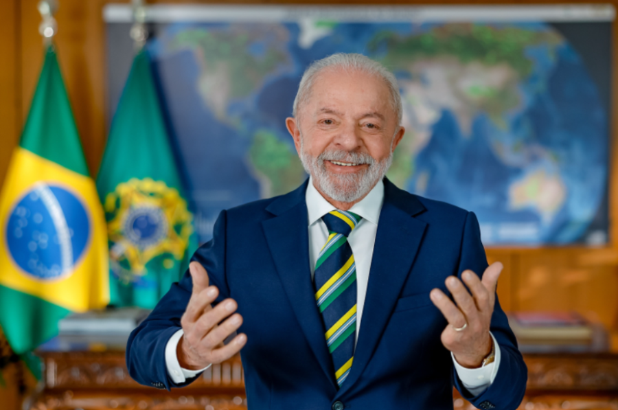 Lula brinca sobre Neymar na Copa: “primeiro convocado home office”