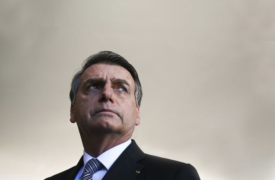 Moraes autoriza depoimento de Bolsonaro sobre arma apreendida pela PM
