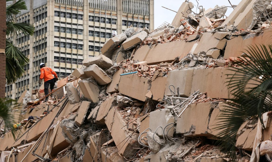 Sobe para 1.943 o número de mortos confirmados em terremotos na Venezuela
