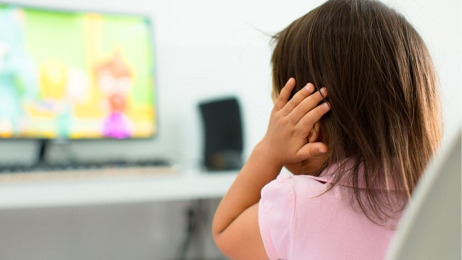 Projeto prevê que SUS fornecerá abafador de ruído para pessoa com autismo