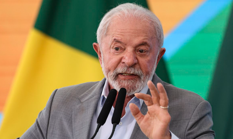 Lula fica 24 horas sem postar após início do defeso eleitoral